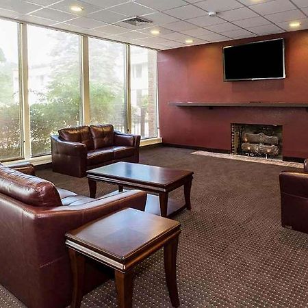 Days Inn By Wyndham Williamsport Εσωτερικό φωτογραφία