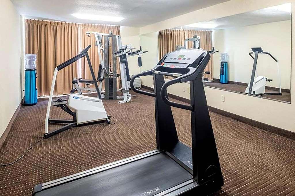 Days Inn By Wyndham Williamsport Ανέσεις φωτογραφία